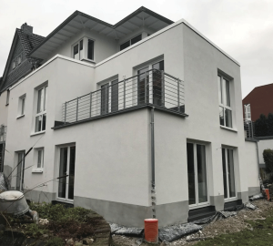 Wohnhaus-in-Bergisch-Glad